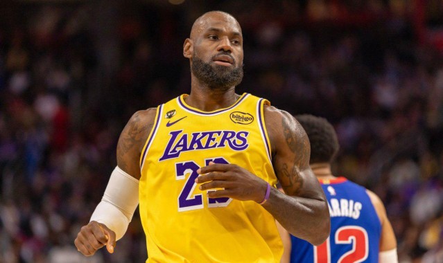 开云中国-NBA传闻：尼克斯内部人士向ESPN透露勒布朗·詹姆斯的转会传闻